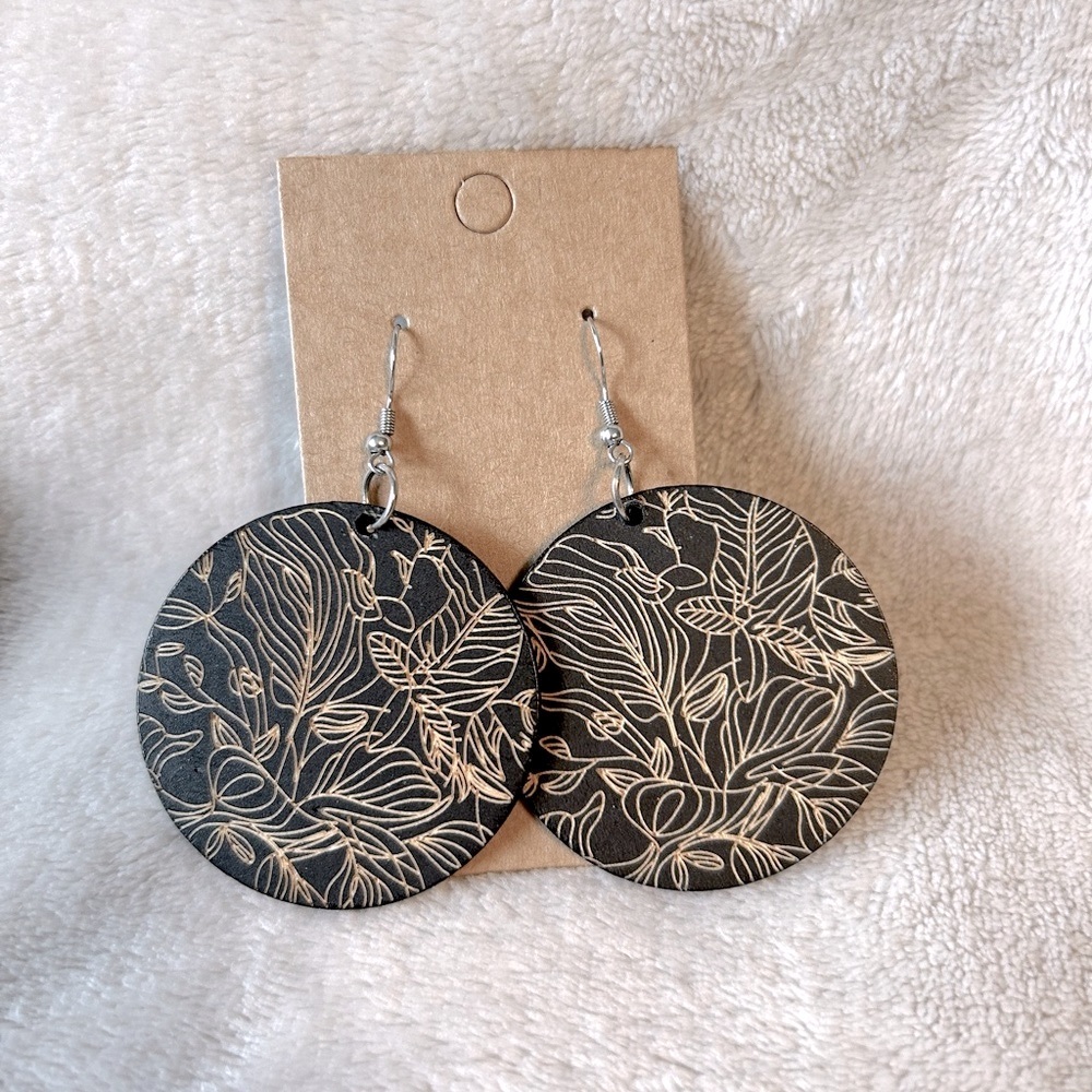 Wood disc earrings